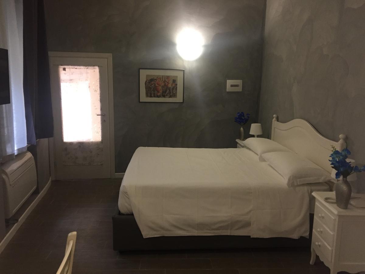 Domizia Top Floor Guest House Roma Dış mekan fotoğraf