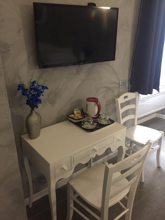 Domizia Top Floor Guest House Roma Dış mekan fotoğraf