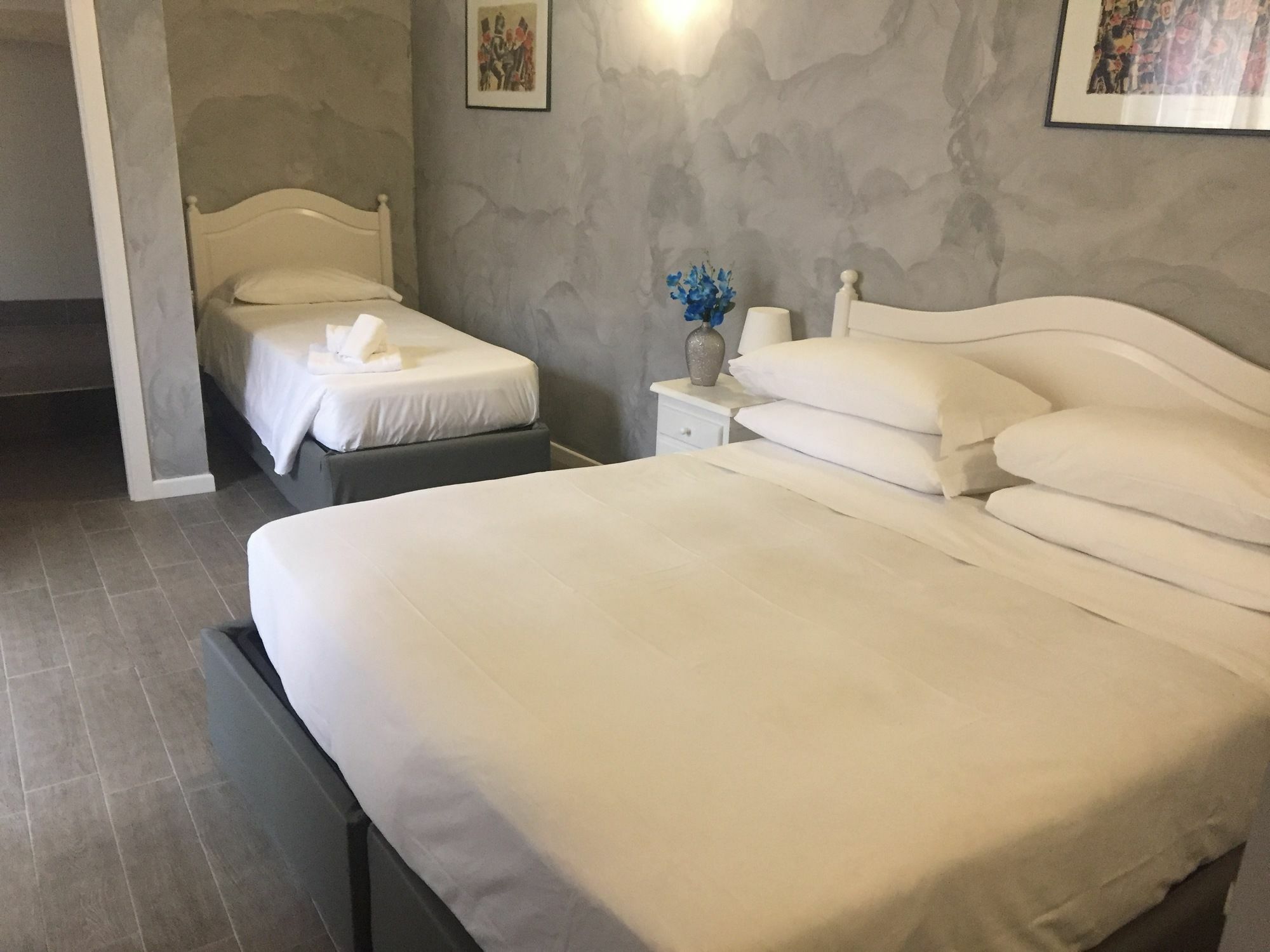 Domizia Top Floor Guest House Roma Dış mekan fotoğraf